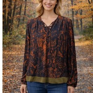 Cabi women's snake print blouse Small long sleeves tie neck top boho shirt relax